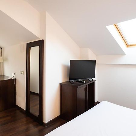 Hotel Rincon Del Conde レオン エクステリア 写真