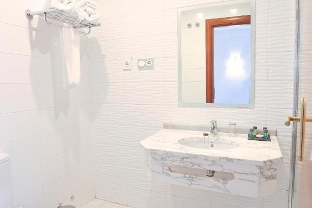 Hotel Rincon Del Conde レオン エクステリア 写真